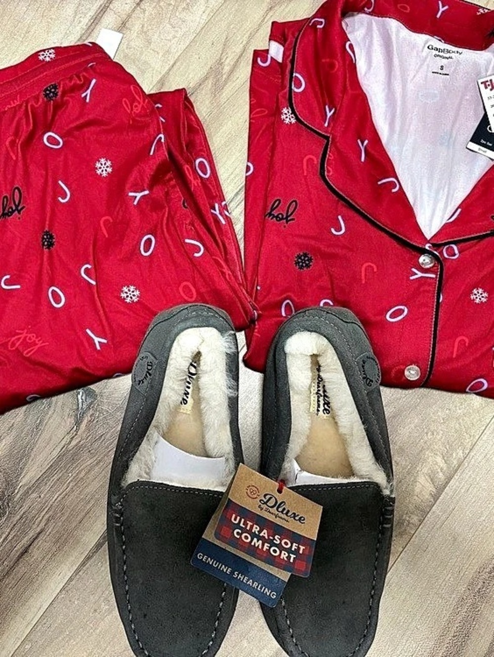 Gap Body Joy Red Pajama Set Size Small NWT